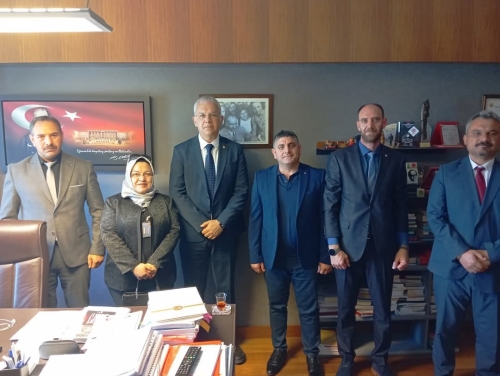 Yönetim Kurulumuz tarafından Türkiye Büyük Millet Meclisi ziyareti yapılarak, Tüm Siyasi partilerimizin Milletvekillerine; Sağlık Bakanlığı, Aile Sosyal Hizmetler, ASM çalışanları, Kadroya geçemeyen HBYS personelleri ve Göçmen Sağlık Merkezlerin'de çalışmakta olan emekçilerimiz için oluşturulan gen